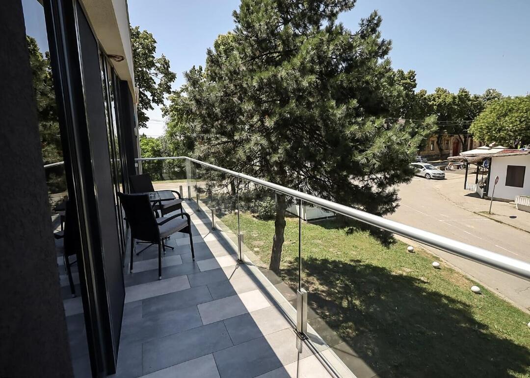 Annona Apartments Bečej Exterior foto